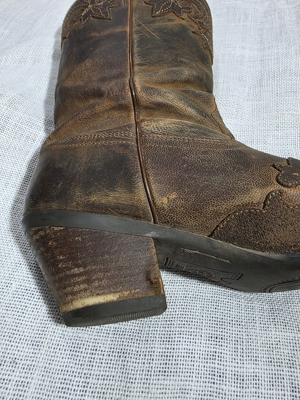 Ariat 10014133 Distressed Brown Leather Western Cowboy Boots Women's 9B - Picture 6 of 10